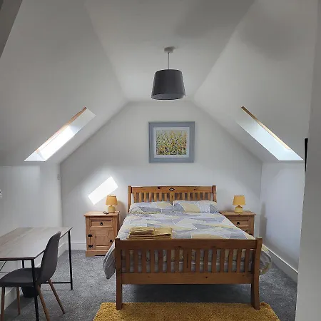 Greenway Apartment